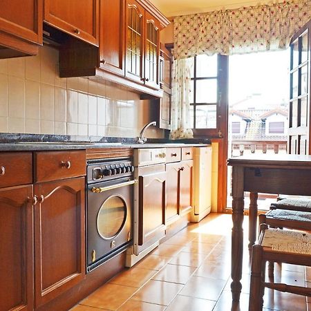 Apartamento El Corro: Con Parking En Pleno Centro De Comillas Exterior photo