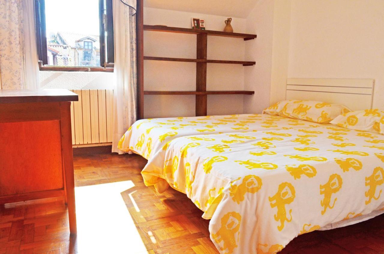 Apartamento El Corro: Con Parking En Pleno Centro De Comillas Exterior photo